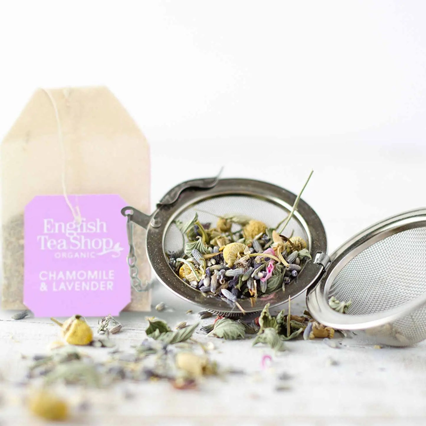 Bio-Tee Kamille & Lavendel – Entspannender Kräutertee, 20 Teebeutel English Tea Shop