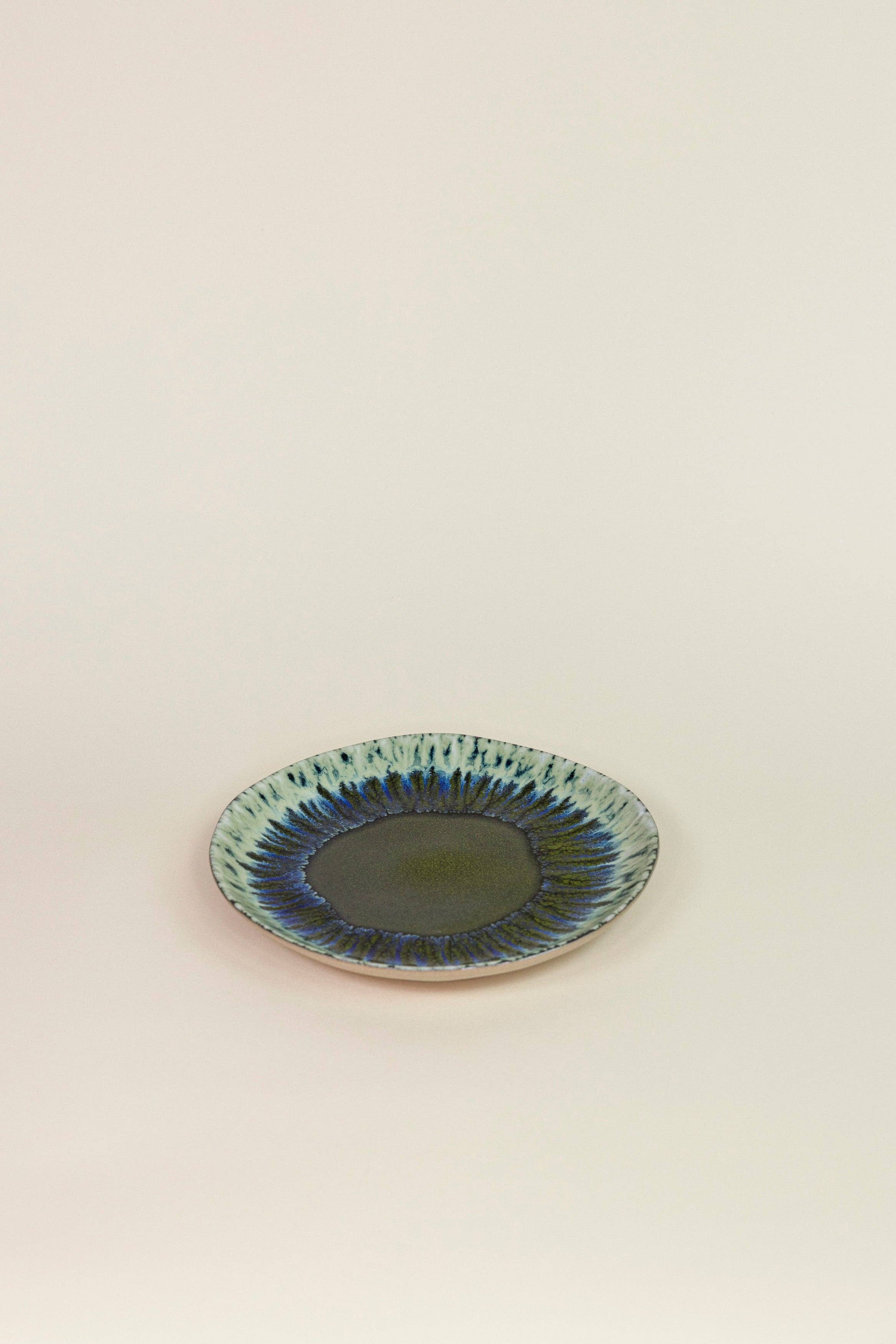 Small plate Azeitona grain by grain