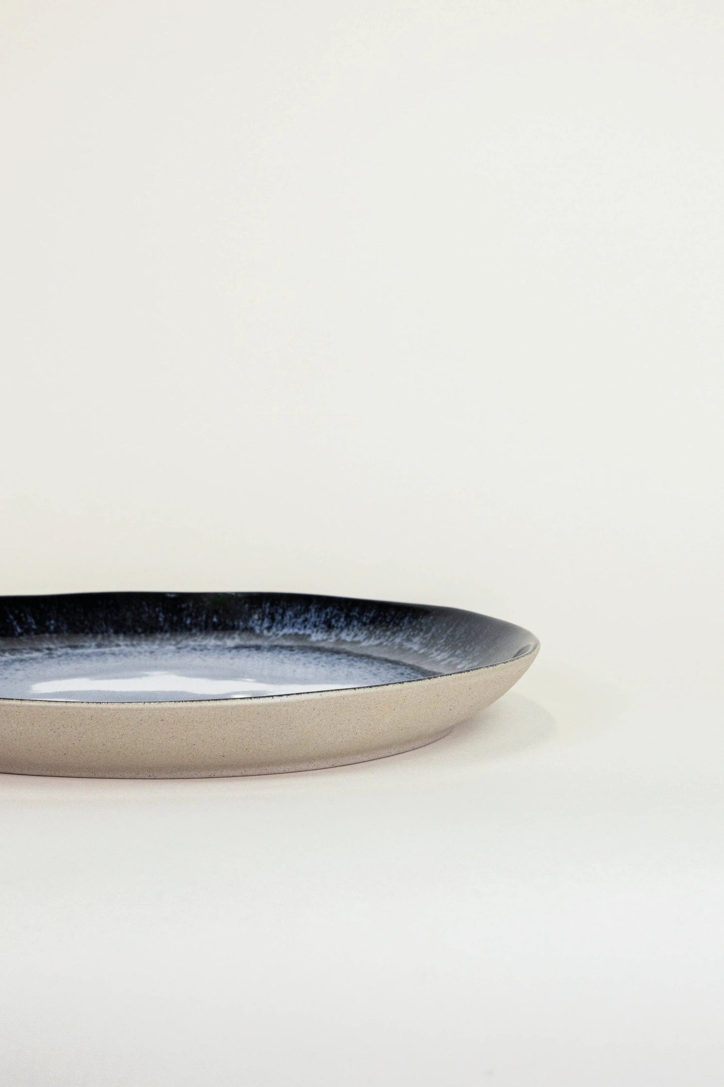 Big plate Sombra grain by grain
