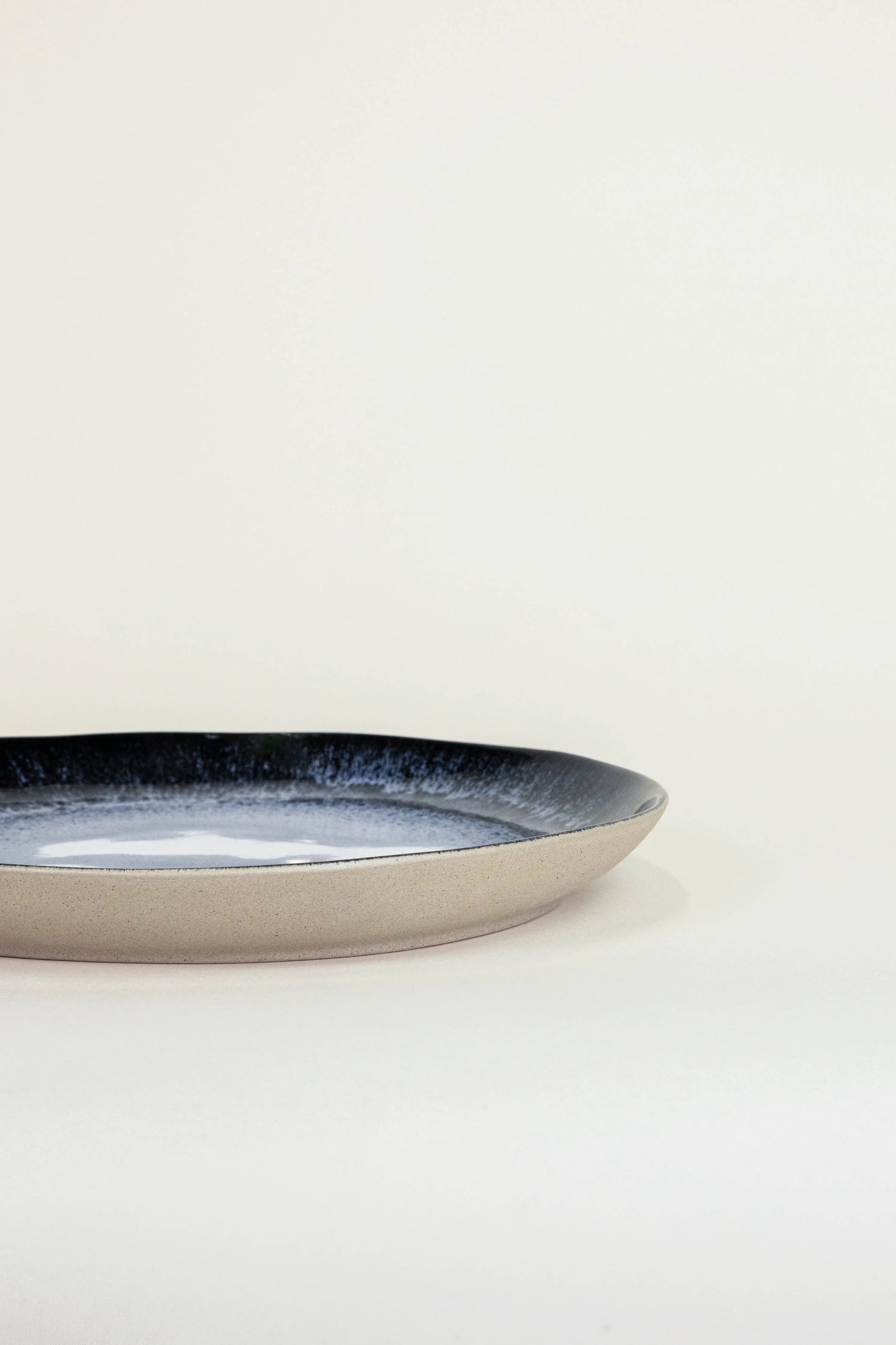 Big plate Sombra grain by grain
