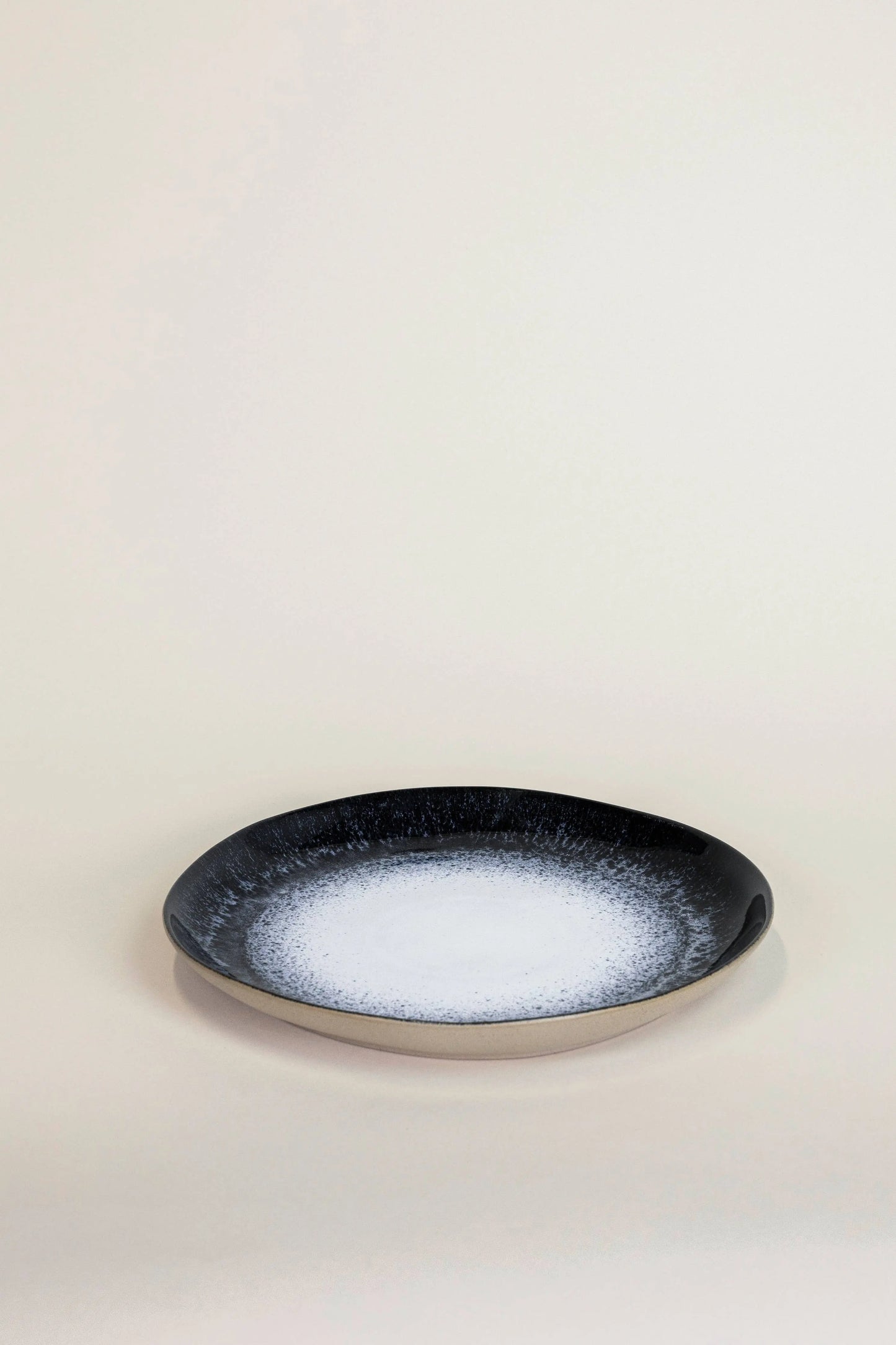 Big plate Sombra grain by grain