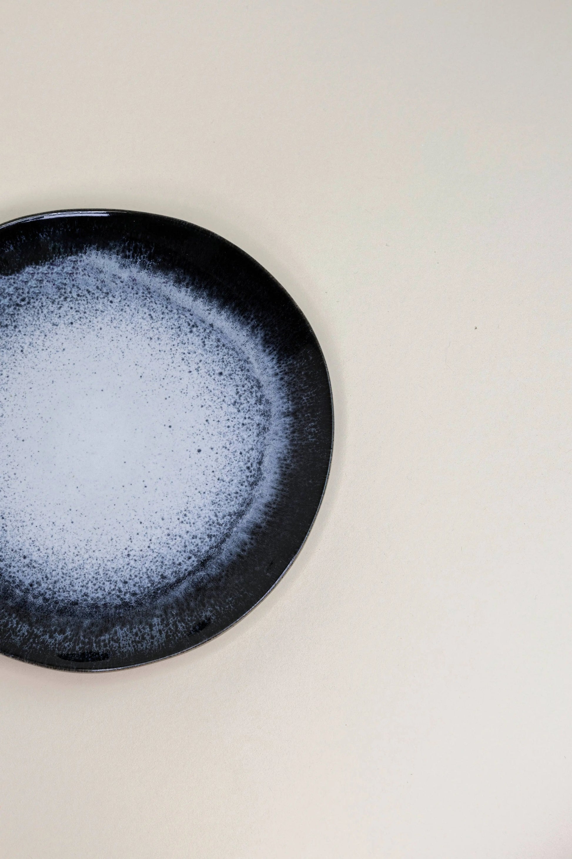 Small plate Sombra grain by grain