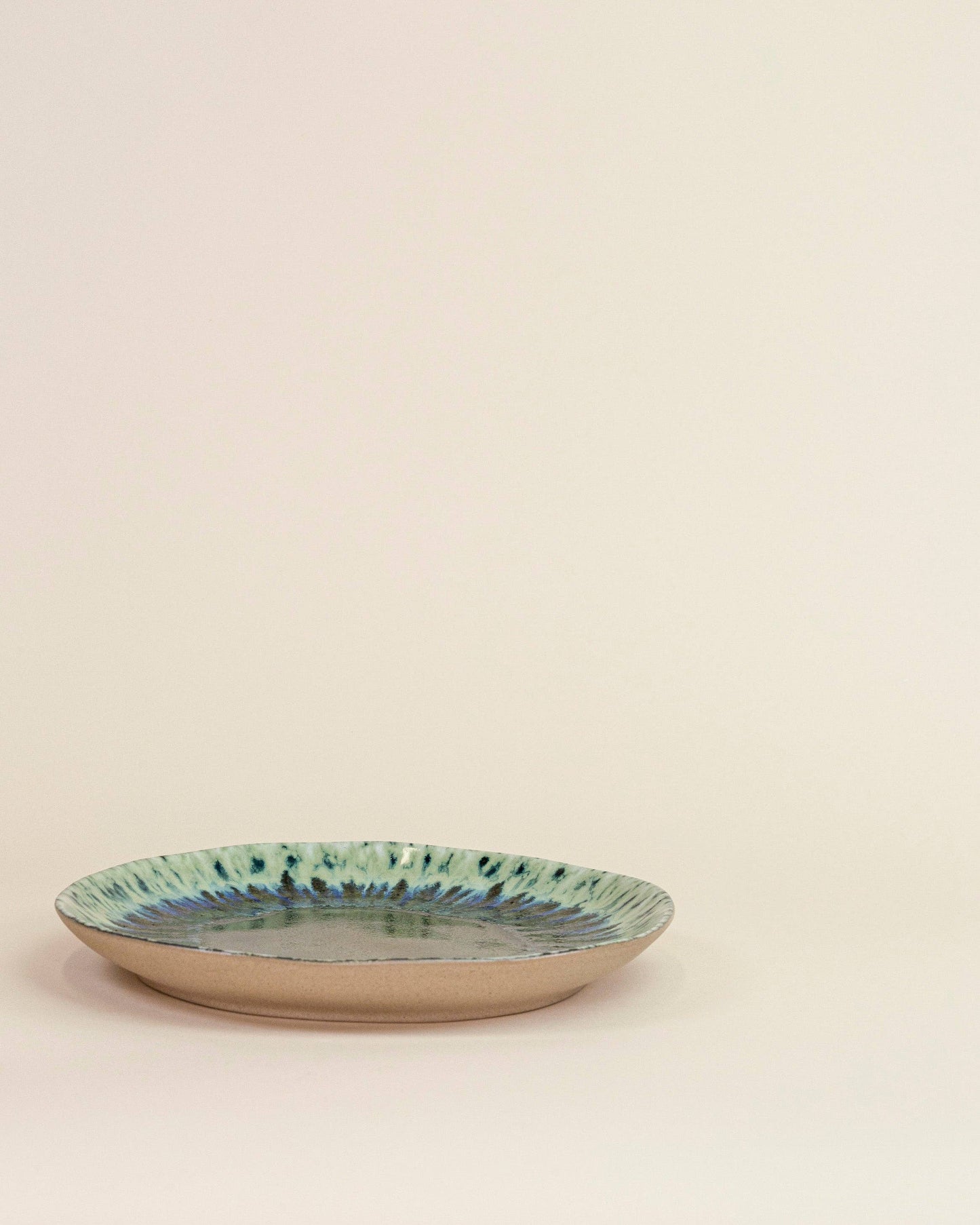 Small plate Azeitona grain by grain