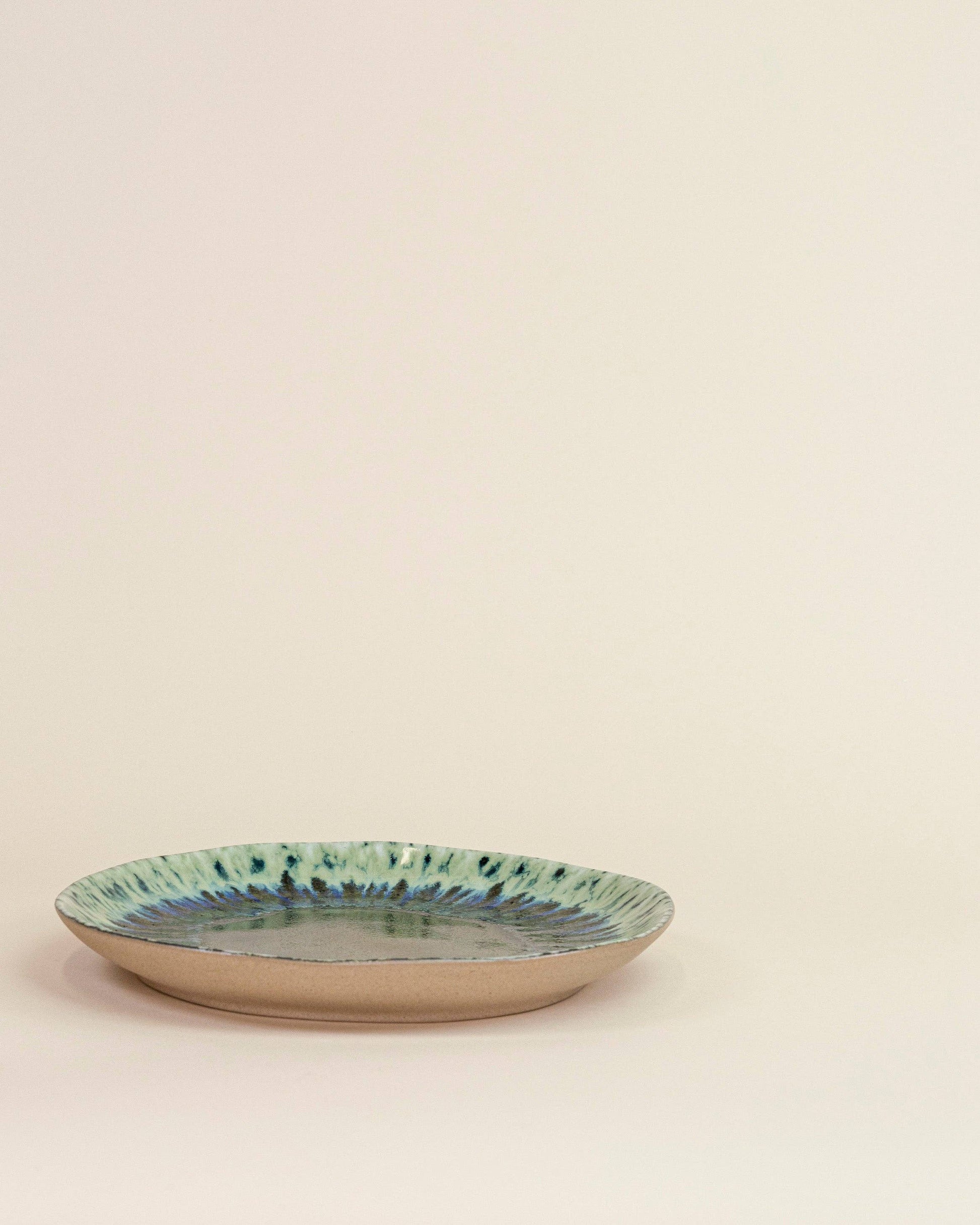 Small plate Azeitona grain by grain