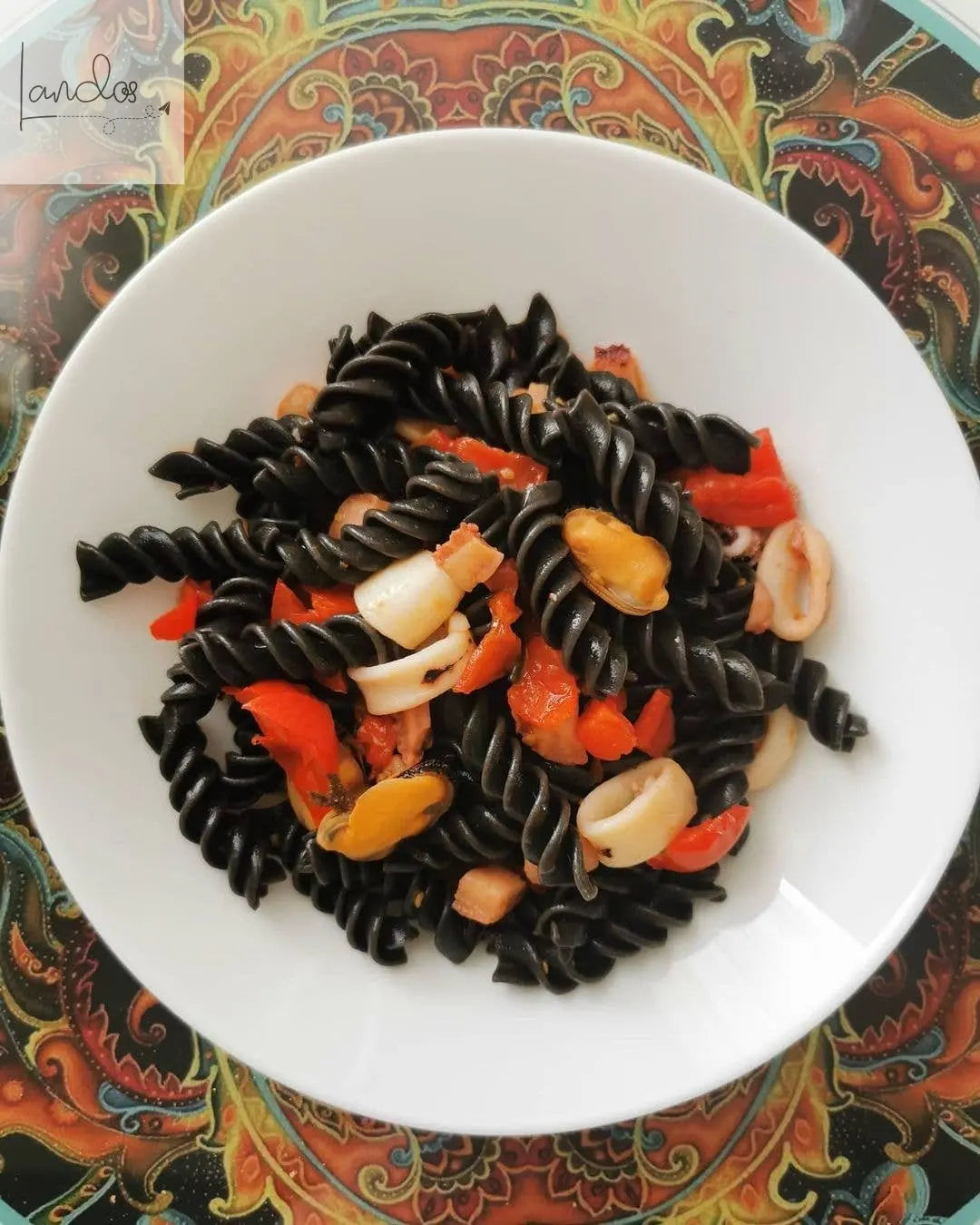 Italienische handgemachte Fusilli-Nudeln mit Sepia-Tinte g.500 Antico Pastificio Morelli 1860