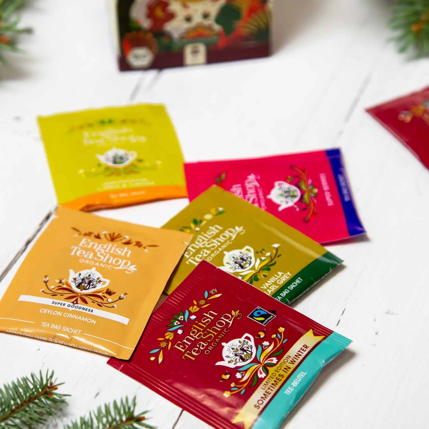 ETS Tea Gift "Merry Christmas", ORGANIC 20 Bags 5 Varieties English Tea Shop